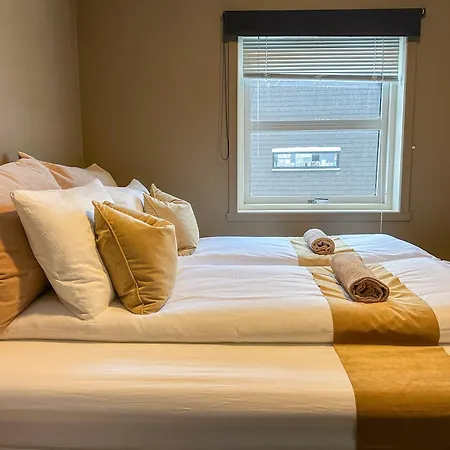 For Groups & Families - Free Parking & Near Attractions Apartament *